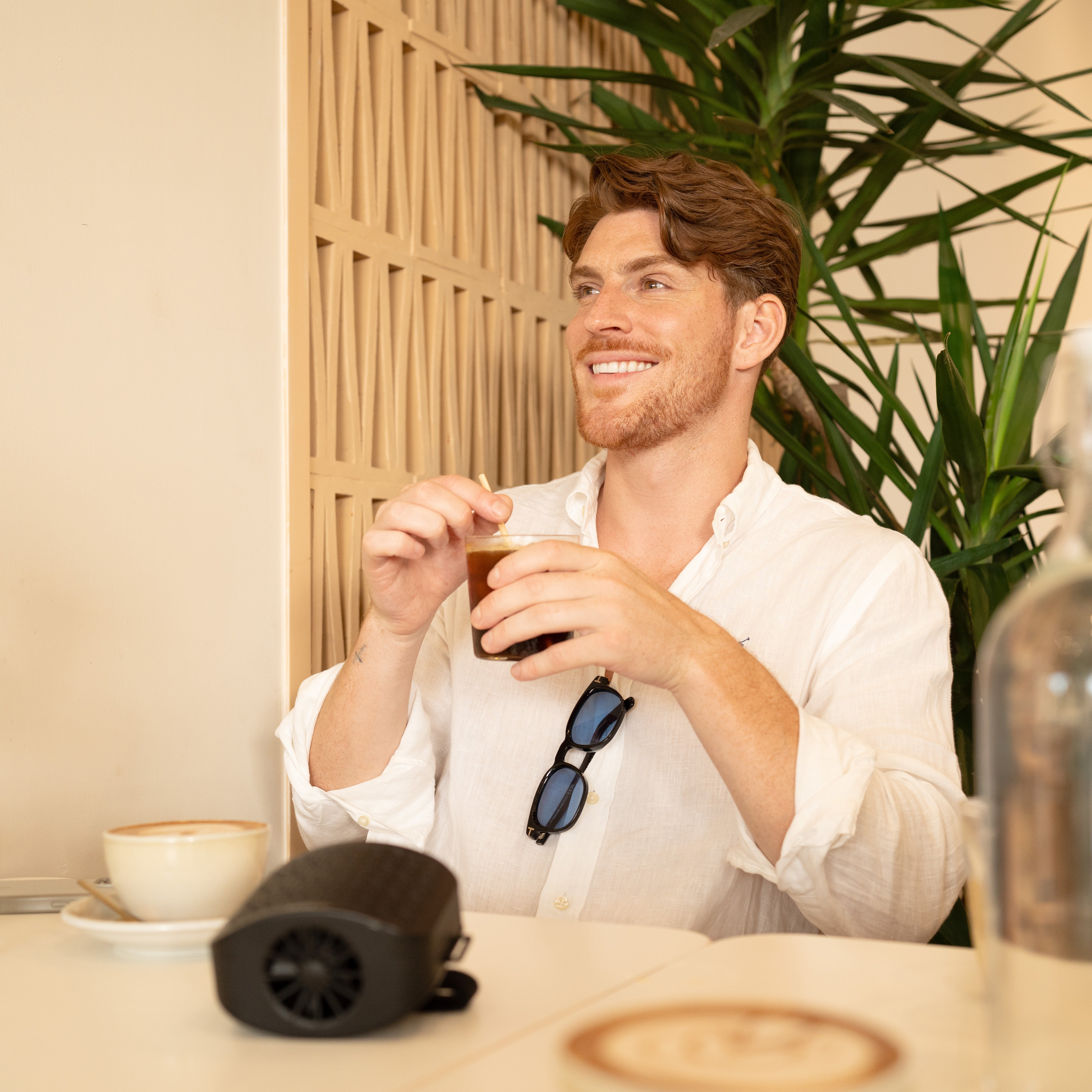 ZERA MAX 2 - AI Thermtech Wearable Comfort