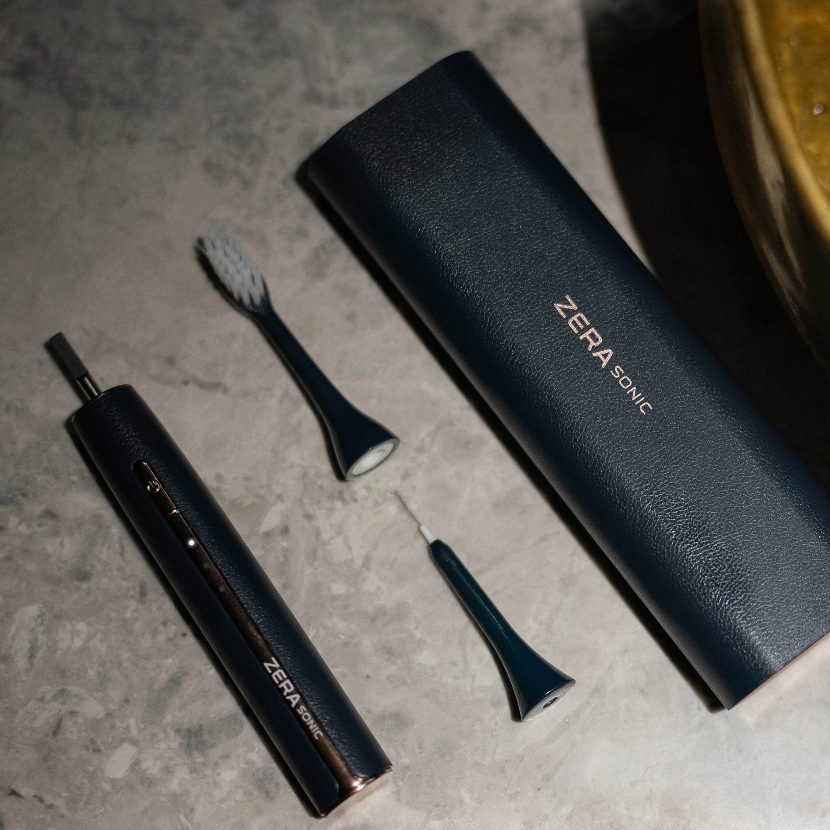 ZERA Sonic 2-Way Toothbrush Kit